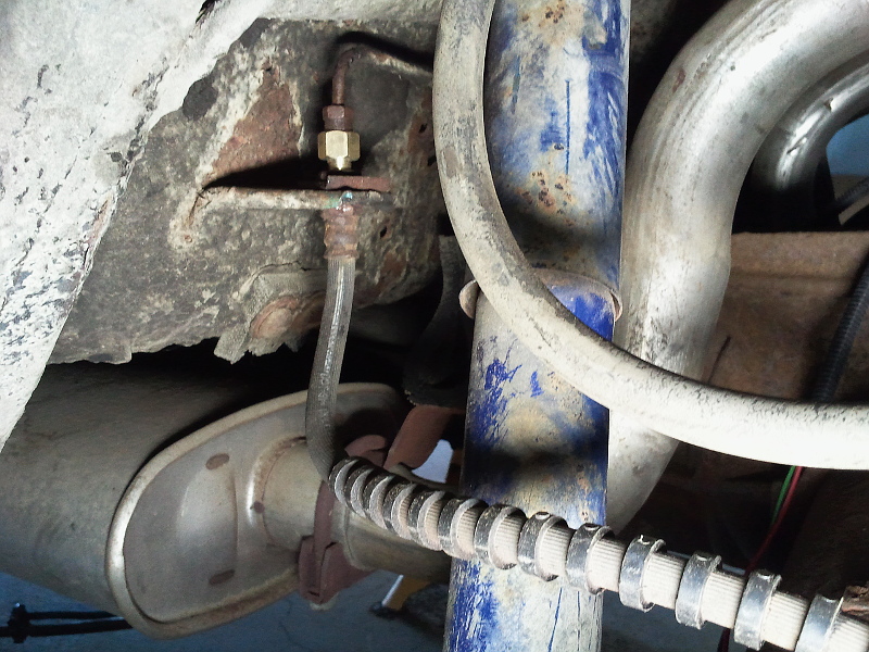 Diff brake line adapter